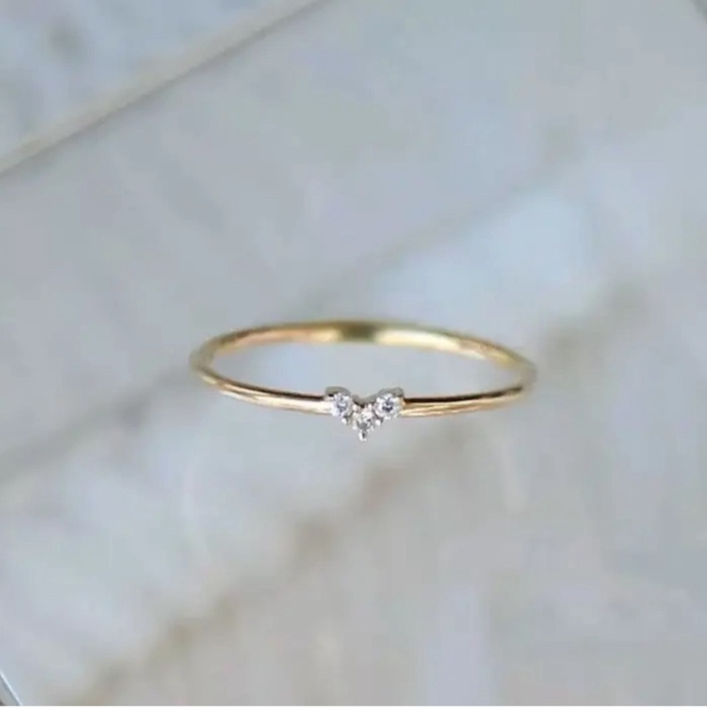 Dainty Gold Heart Shaped Zircon Ring